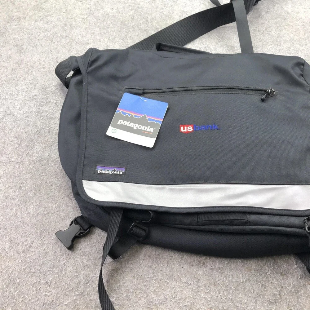 Patagonia black 20